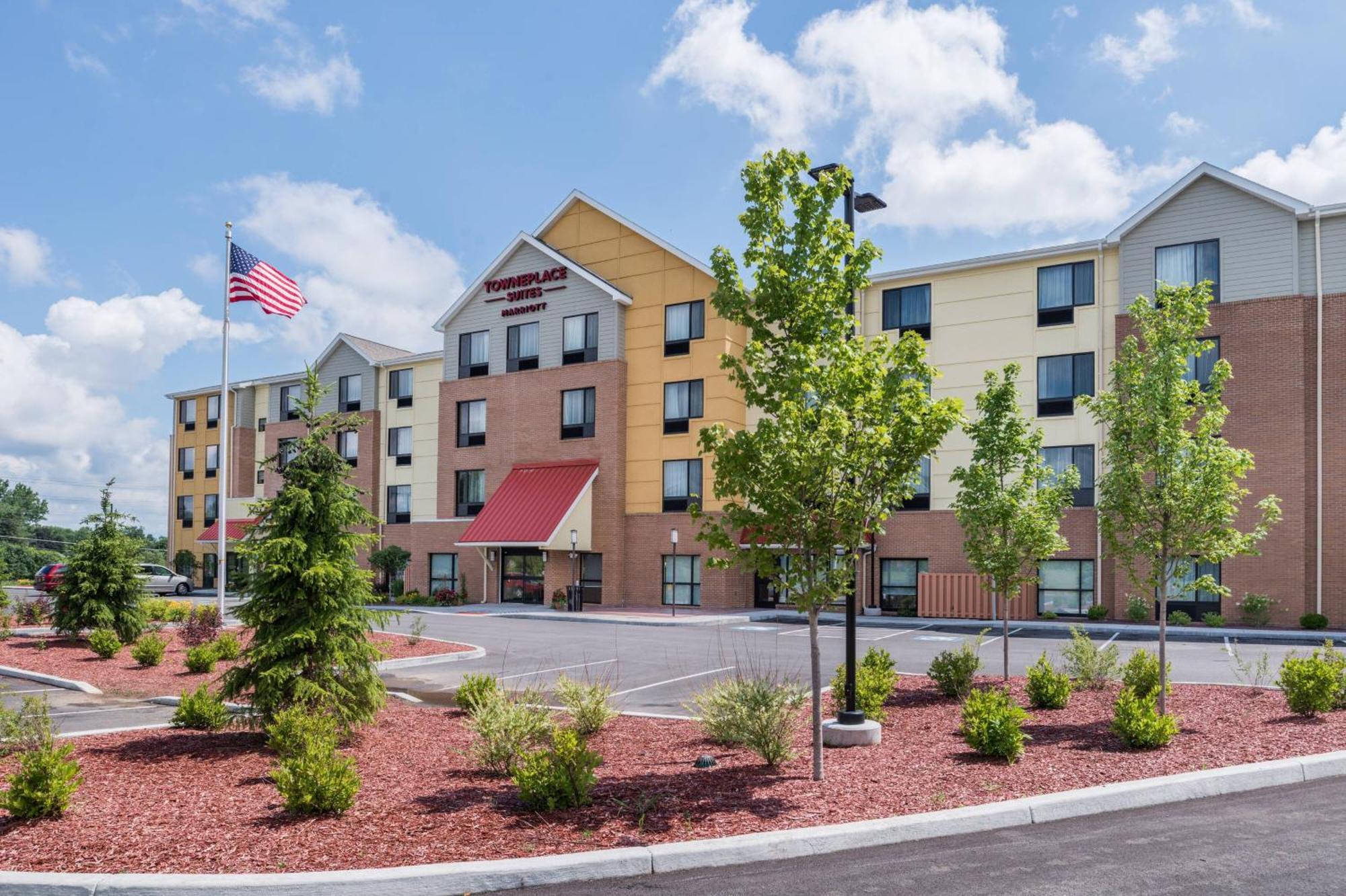 Towneplace Suites By Marriott New Hartford Экстерьер фото