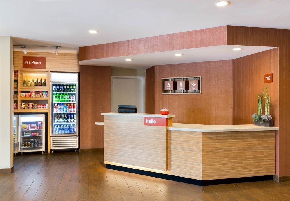 Towneplace Suites By Marriott New Hartford Экстерьер фото