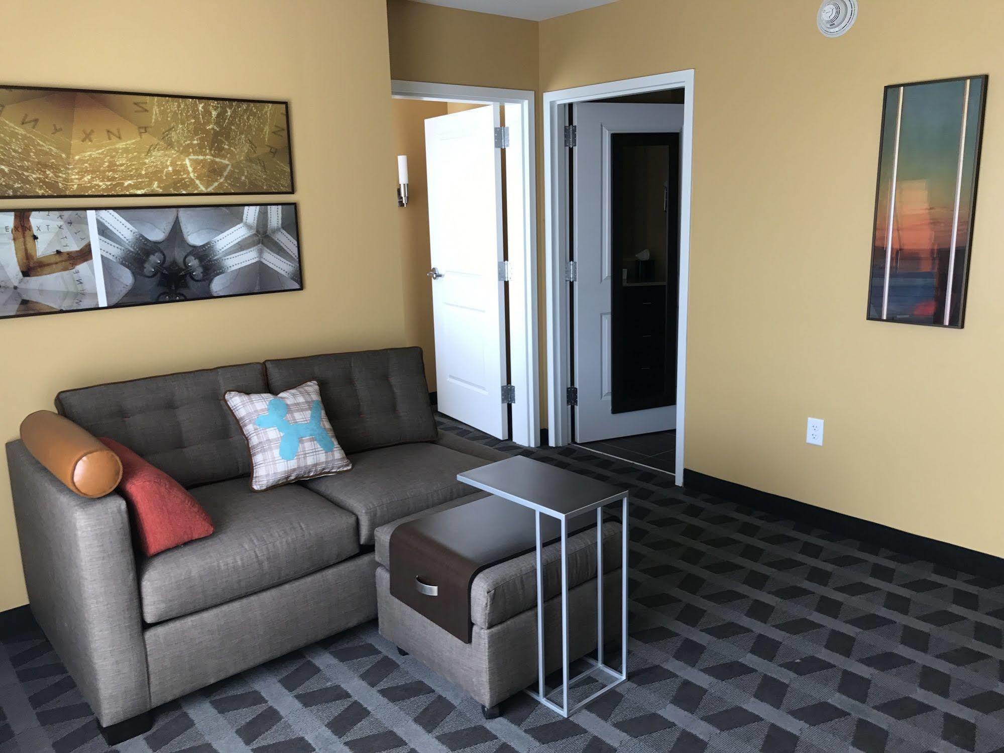Towneplace Suites By Marriott New Hartford Экстерьер фото